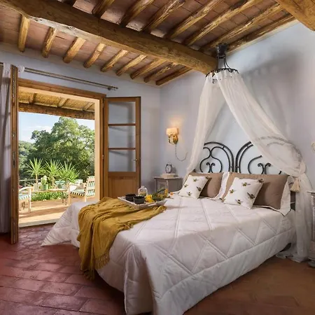 Zaca 6, Emma וילה