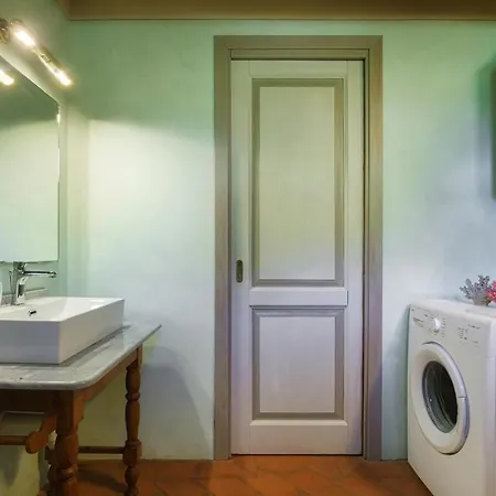 Zaca 6, Emma וילה *