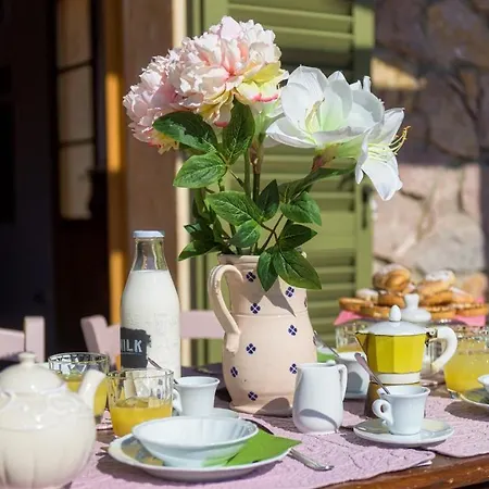 Zaca 6, Emma * ריו מרינה