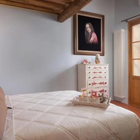 וילה Zaca 6, Emma